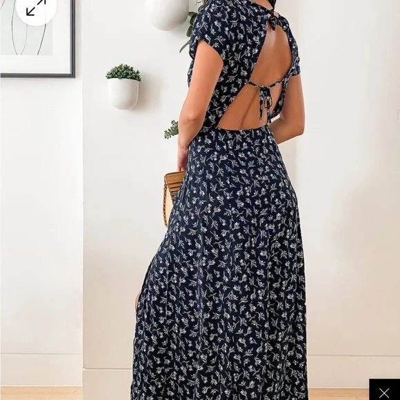 New Desires Navy Blue Floral Print Backless Maxi Dress - Picture 2 of 4